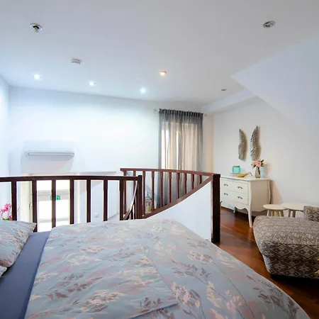 Old Town Manono Σπλιτ