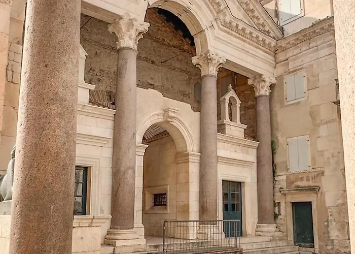 Διαμέρισμα Old Town Manono